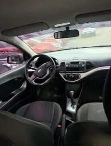 Kia Picanto 2015 1.0 Flex Automático - Financiado 