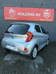 Kia Picanto 2015 1.0 Flex Automático - Financiado 